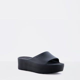 Kelsie Slides
