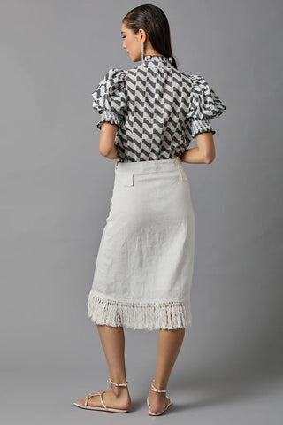 Short Sleeve Smocked Shirt in Groovy Geo